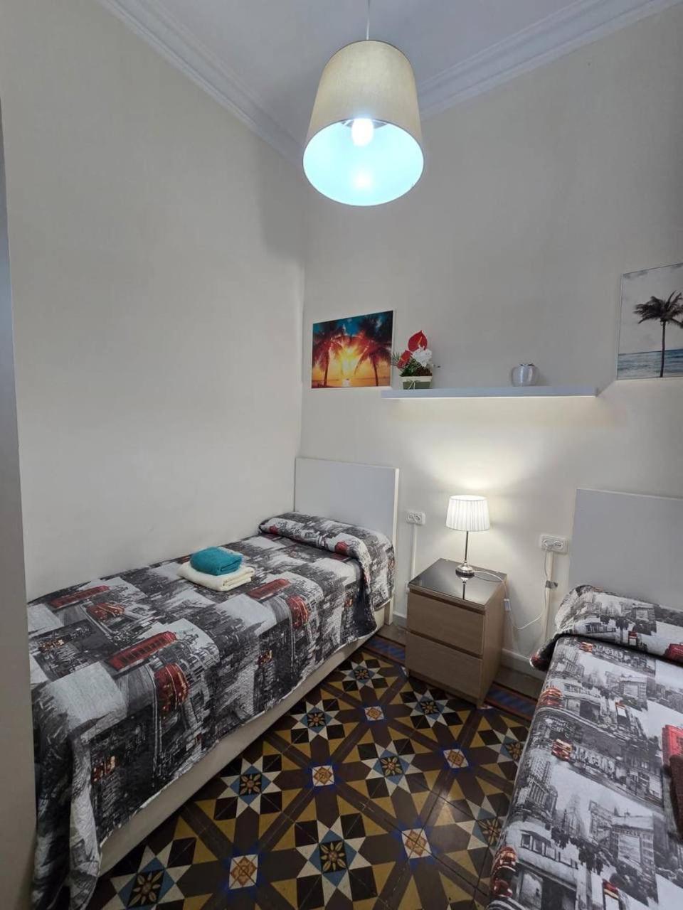 برشلونة Rooms Rumila المظهر الخارجي الصورة